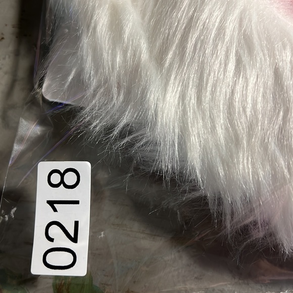 New Table Top Tree Skirt - Picture 8 of 8